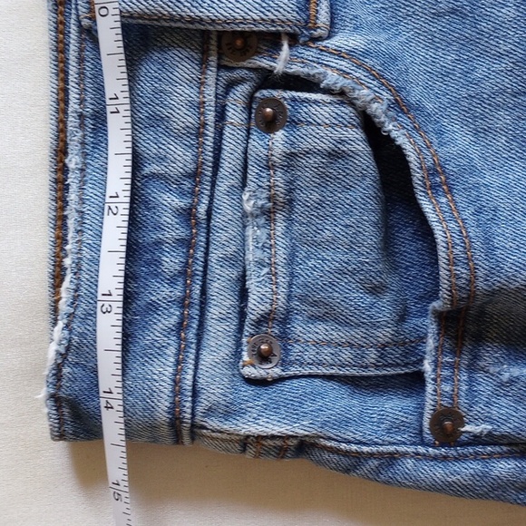 Abercrombie 4" Mom Short High Rise Cutoff Denim Shorts 26/2 - Picture 5 of 8